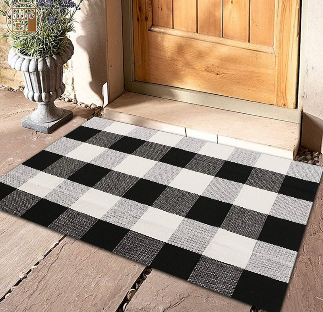 Black + White Buffalo Plaid Layering Rug