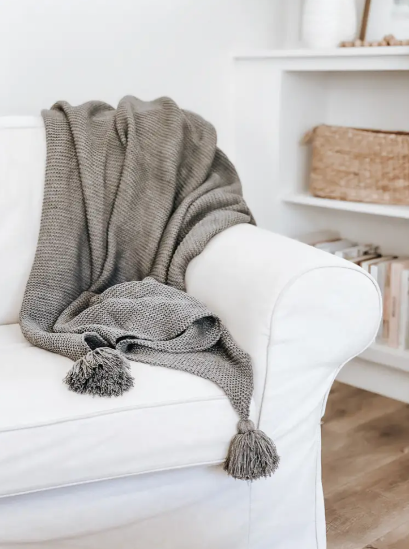 Knit Throw Blanket With Tassels
